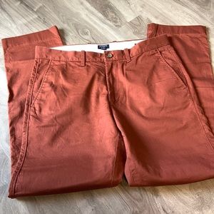J.crew Men’s FLEX Straight leg chinos in color rust Size: 31x30